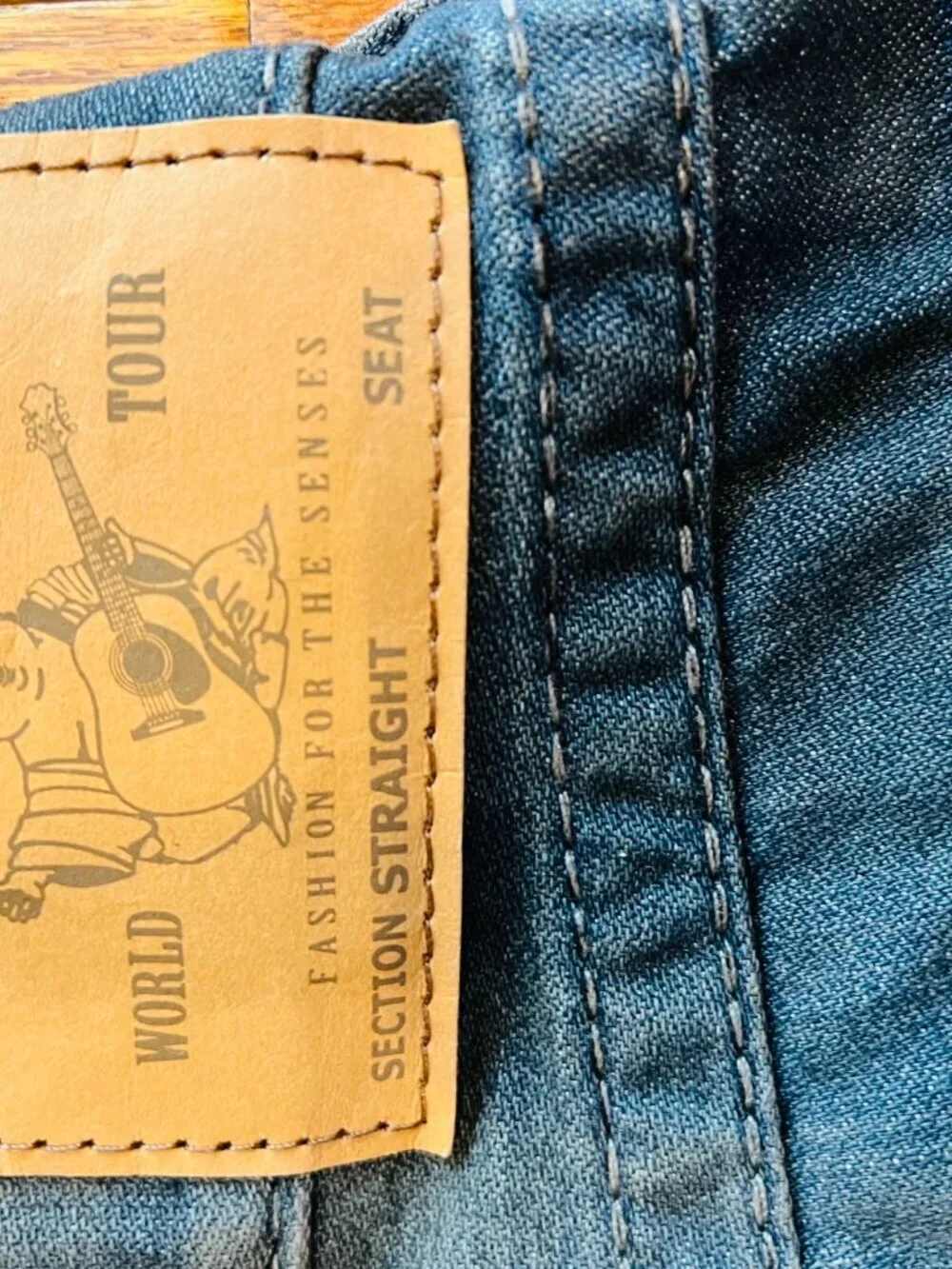 TRUE RELIGION JEANS RN#112790 CA#57414 SZ 36 X 32
